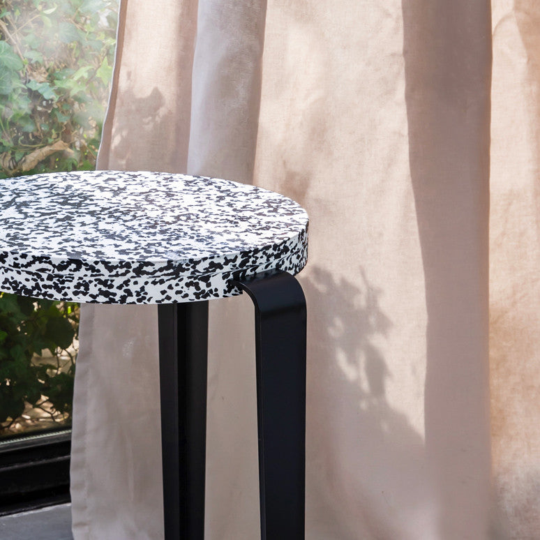 Tabouret LOU - plastique recyclé Macchiato