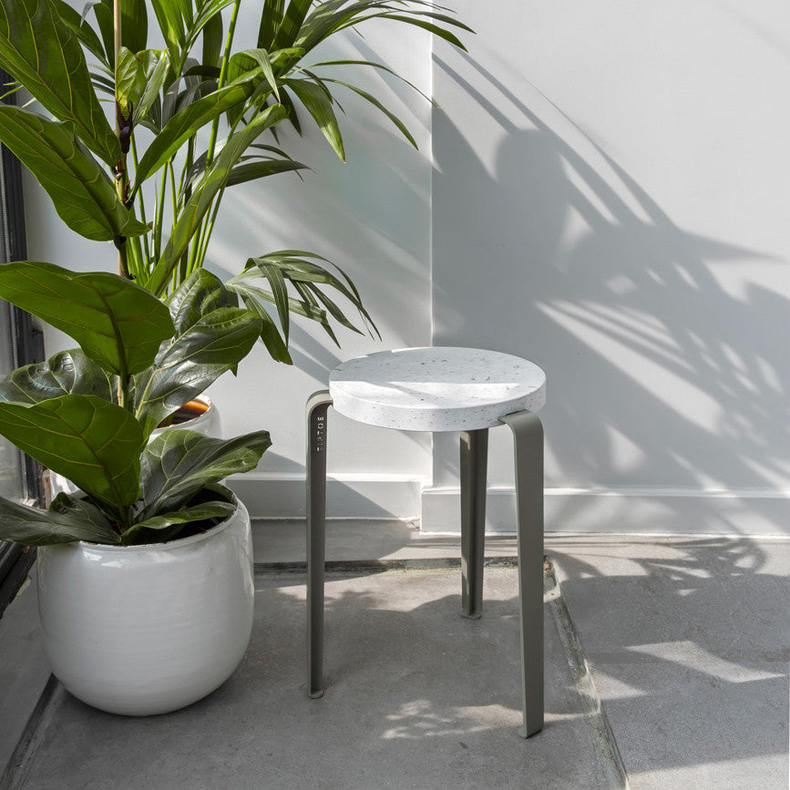 Tabouret LOU - plastique recyclé Venezia
